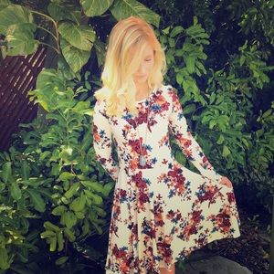 Meet your Posher, Mary caroline